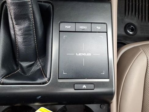 Used 2023 Lexus GX 460 Premium image 13