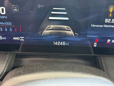 Used 2025 Chevrolet Equinox LT image 40