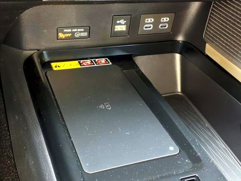 New 2026 Toyota Camry SE image 12