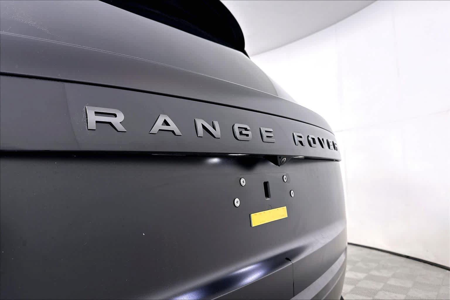 Used 2026 Land Rover Range Rover Autobiography AWD/4WD image 9