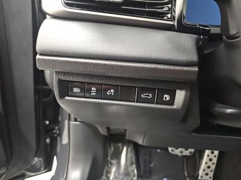 Used 2026 Toyota Camry XSE AWD/4WD image 16