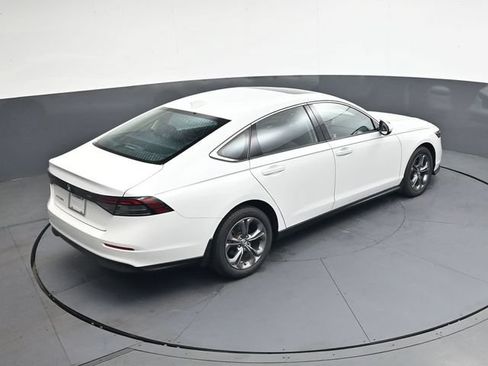 Used 2024 Honda Accord EX image 23