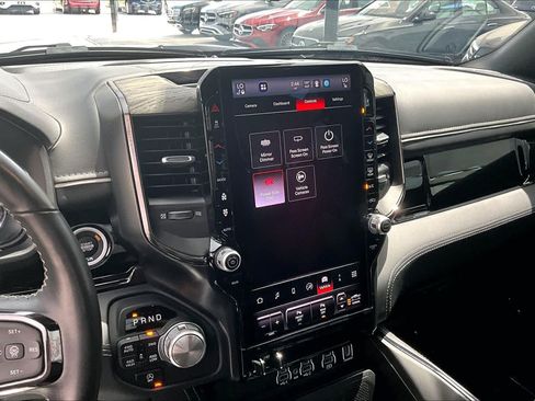 Used 2025 RAM 1500 Limited AWD/4WD image 34