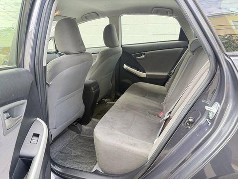 Used 2012 Toyota Prius Two FWD image 19