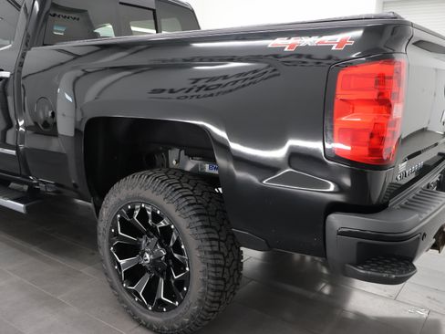Used 2017 Chevrolet Silverado 2500 High Country w/ Duramax Plus Package AWD/4WD image 30