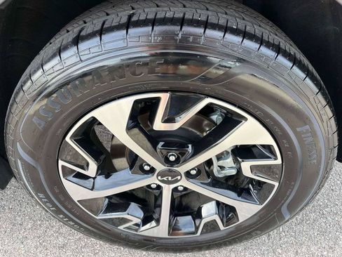 Certified 2025 Kia Sportage EX AWD/4WD image 37