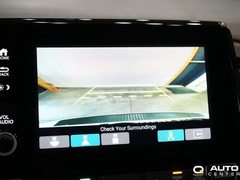 Used 2023 Honda Odyssey Touring image 23