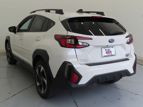 Used 2025 Subaru Crosstrek 2.5i Limited w/ Crosstrek Mirror Package AWD/4WD image 6