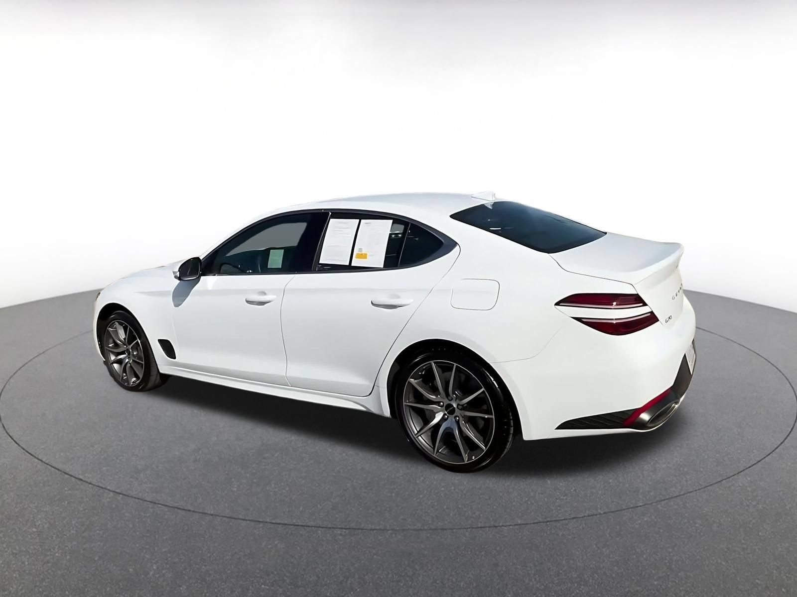 Used 2026 Genesis G70 2.5T RWD image 9