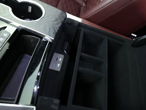 Used 2026 Cadillac Escalade Sport w/ LPO, ONYX Package image 46