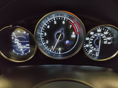 Used 2016 MAZDA MX-5 Miata Sport image 23