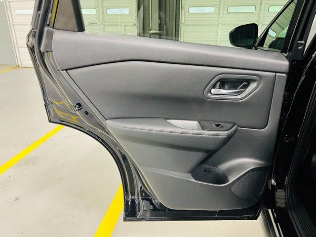 New 2026 Nissan Rogue SV FWD image 24