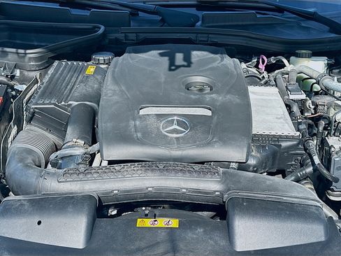 Used 2019 Mercedes-Benz SLC 300 image 29