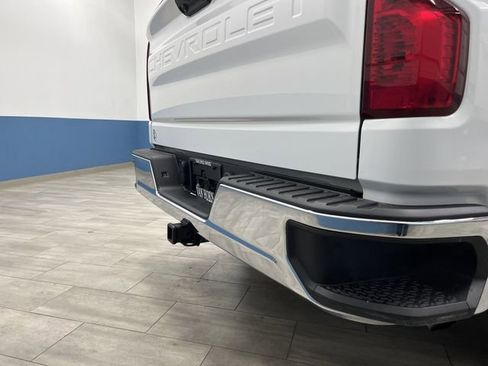 Used 2025 Chevrolet Silverado 1500 LT image 34