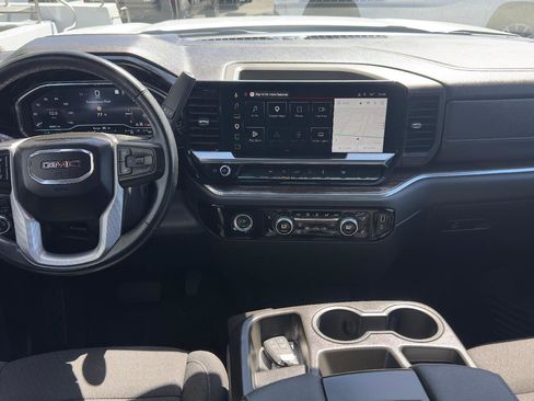 Used 2023 GMC Sierra 1500 SLE AWD/4WD image 10