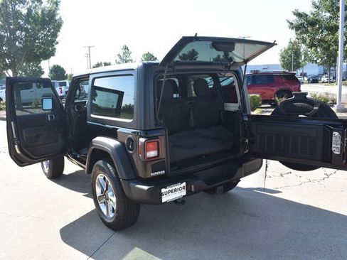 Used 2023 Jeep Wrangler Sport AWD/4WD image 15