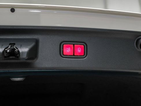 Used 2022 Mercedes-Benz S 580 4MATIC Sedan image 49