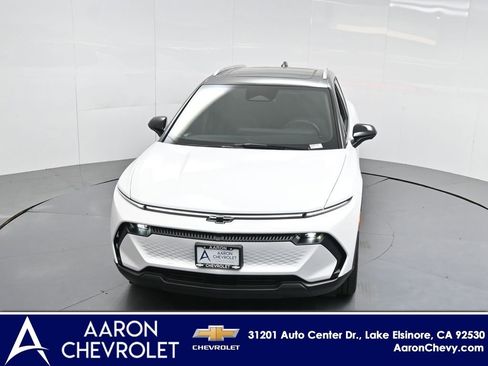 New 2026 Chevrolet Equinox EV LT image 42