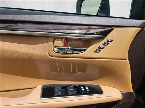 Used 2017 Lexus ES 350 w/ Premium Package FWD image 23