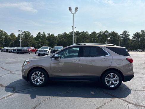 Used 2019 Chevrolet Equinox Premier FWD image 6