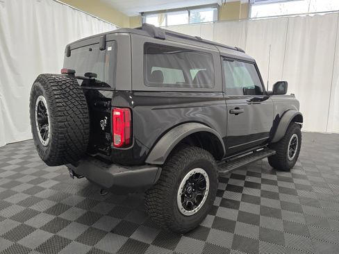 Used 2022 Ford Bronco Base image 6