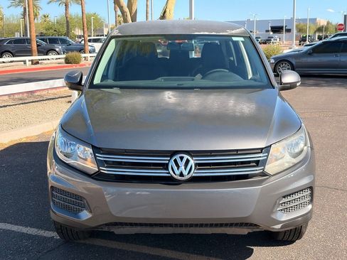 Used 2012 Volkswagen Tiguan S FWD image 9