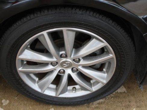 Used 2015 INFINITI Q50 Premium w/ Technology Package image 32