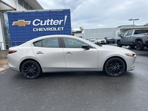 Used 2024 MAZDA MAZDA3 s image 4