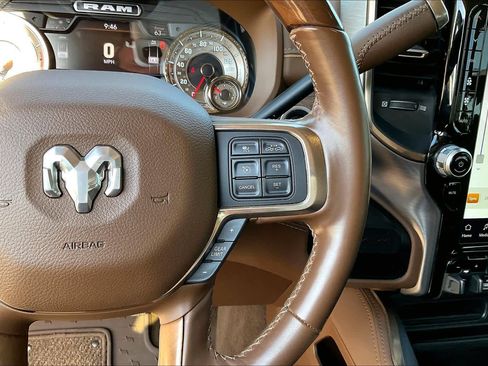 Used 2022 RAM 2500 Limited AWD/4WD image 24