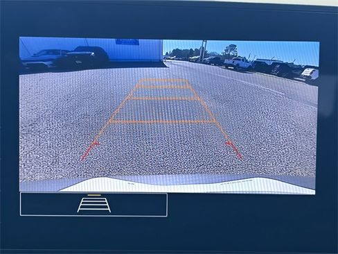 Used 2025 Chevrolet Trax LS w/ LS Convenience Package image 23