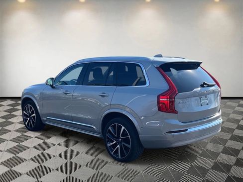 Used 2024 Volvo XC90 B5 Plus image 5