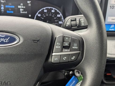 Certified 2023 Ford Maverick XLT image 26