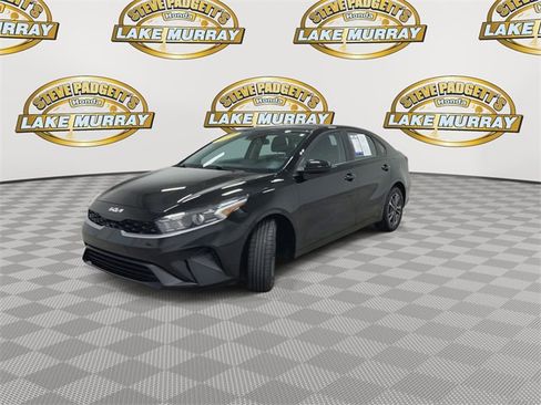 Used 2024 Kia Forte LXS image 7