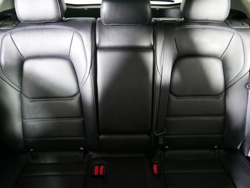 Used 2025 MAZDA CX-5 AWD 2.5 S w/ Preferred Package image 13