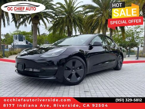 Used 2023 Tesla Model 3 Standard Range RWD image 1
