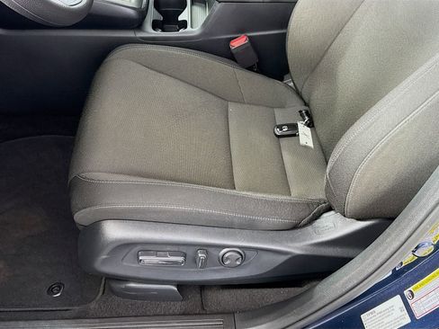 Used 2024 Honda CR-V EX image 10