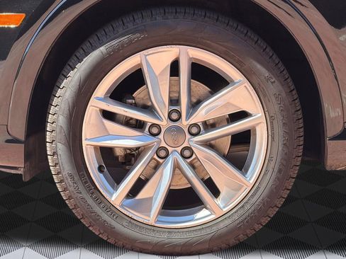 Used 2018 Audi Q3 2.0T Premium AWD/4WD image 12
