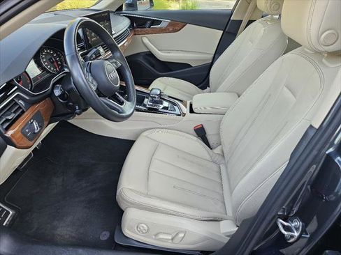 Used 2021 Audi A4 2.0T Premium w/ Convenience Package image 2