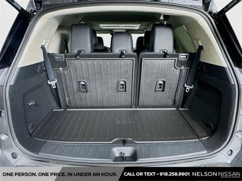 New 2026 Nissan Pathfinder Platinum image 27