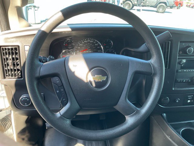 Used 2025 Chevrolet Express 2500 w/ Driver Convenience Package RWD image 4