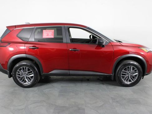 Certified 2023 Nissan Rogue S image 15