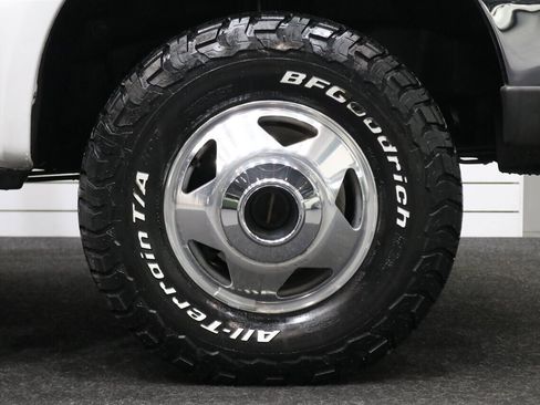 Used 2001 Ford F350 Lariat image 42