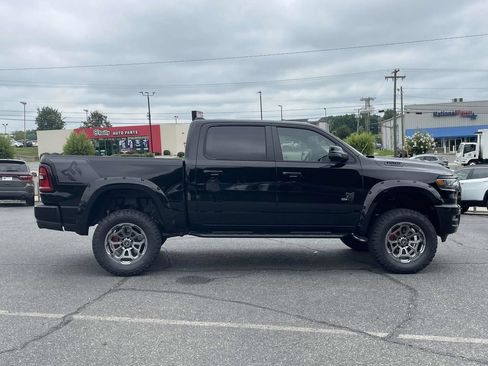 New 2025 RAM 1500 Big Horn AWD/4WD image 9