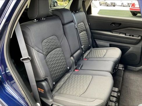 New 2026 Nissan Pathfinder SV image 15