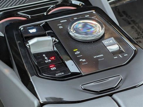 Certified 2026 BMW i5 eDrive40 w/ Convenience Package RWD image 12