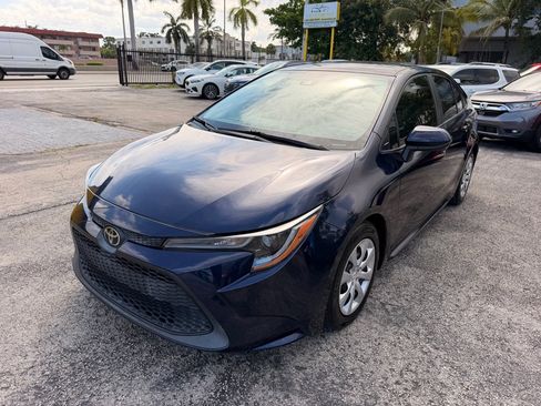 Used 2020 Toyota Corolla LE FWD image 4