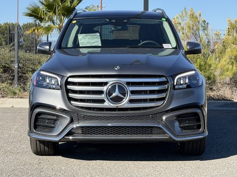 New 2026 Mercedes-Benz GLS 450 4MATIC image 5