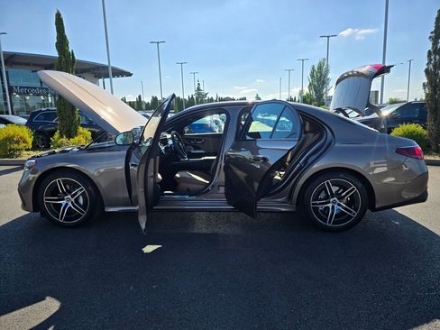 Used 2026 Mercedes-Benz E 350 4MATIC Sedan image 12