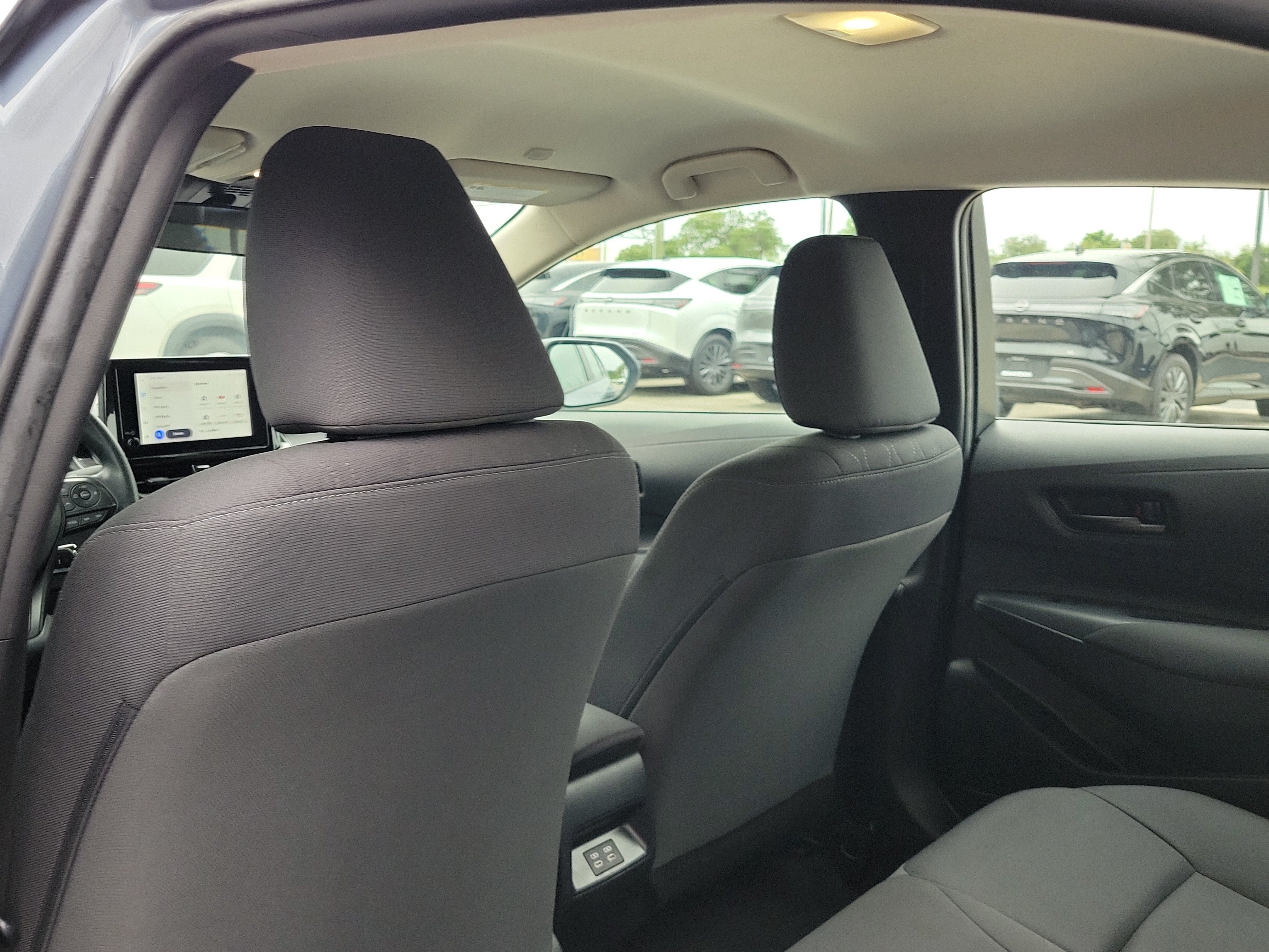 Used 2024 Toyota Corolla LE FWD image 10