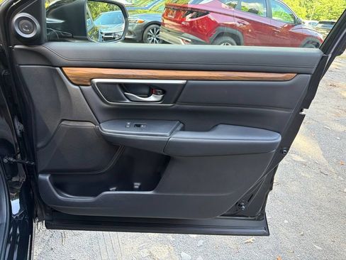 Used 2022 Honda CR-V Touring image 10